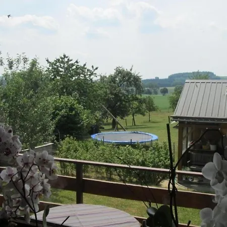 Apartamento Aal Obstbeem In Mit Garten Und Grill Rommersheim